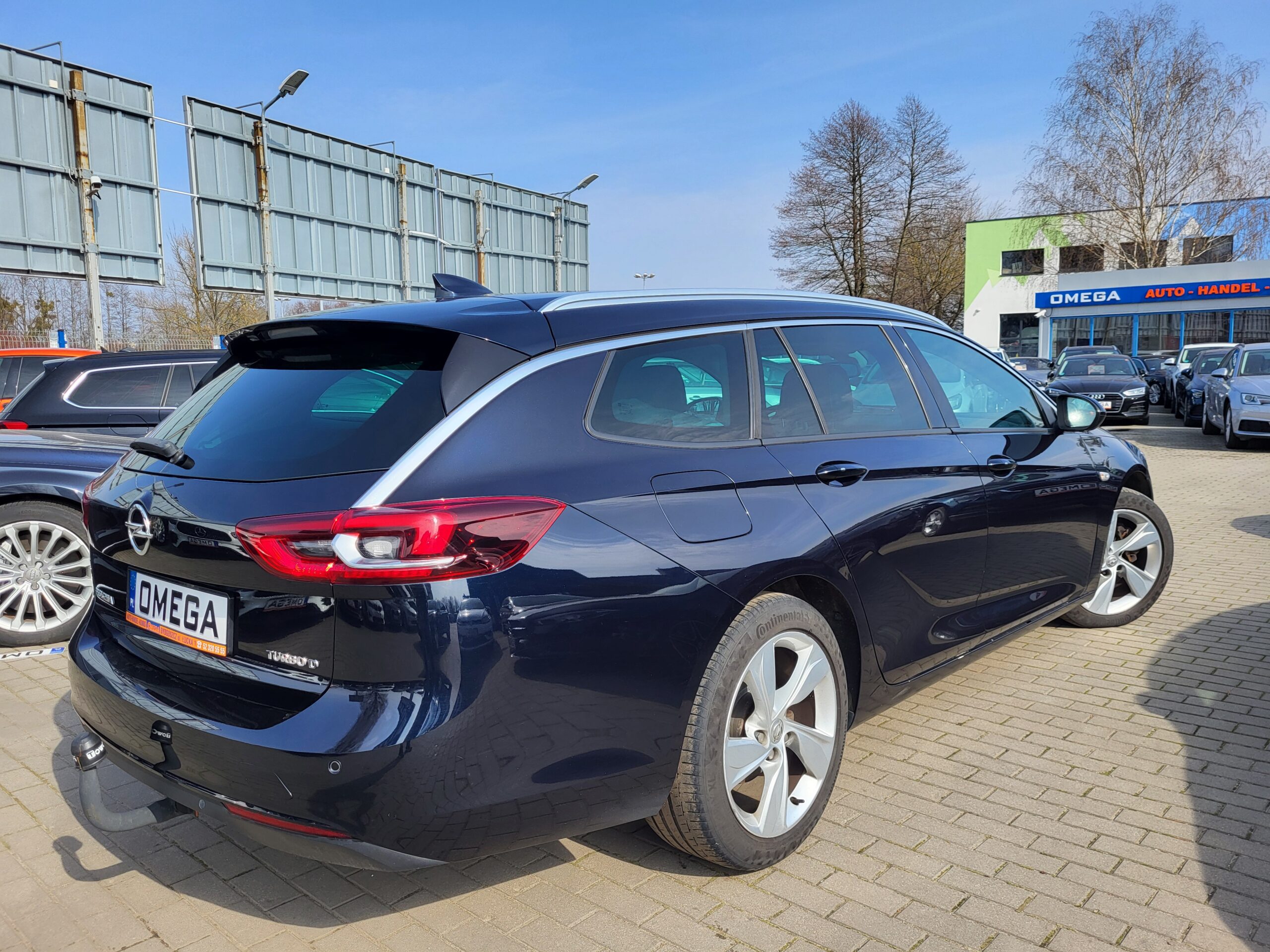 Opel Insignia Navi Kamera LED Podgrz. przednia szyba Hak Ostrz. o kolizji VAT 23% - obrazek 2