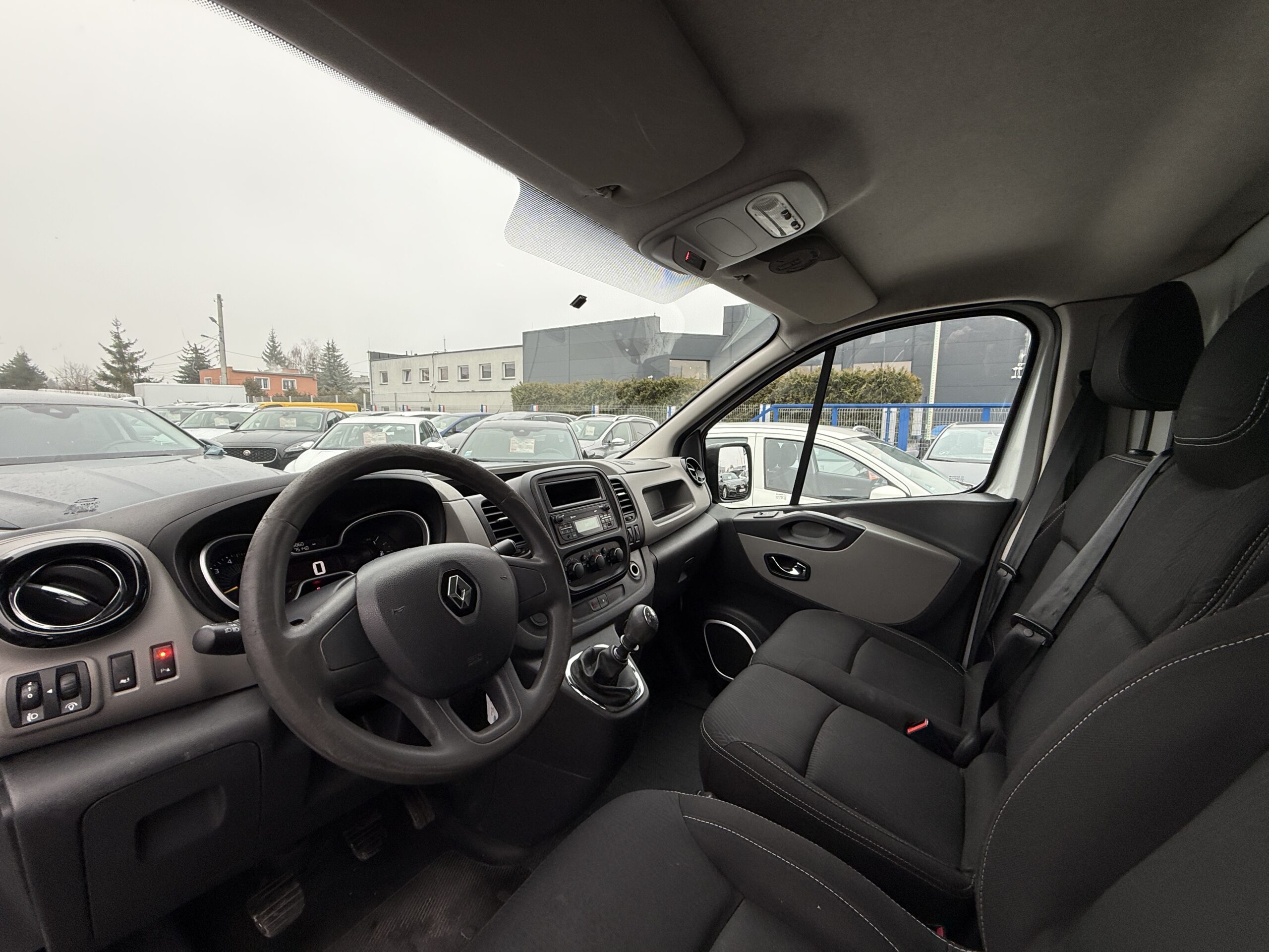 Renault Trafic L2H1 Klimatyzacja Parktronic Bluetooth - obrazek 6