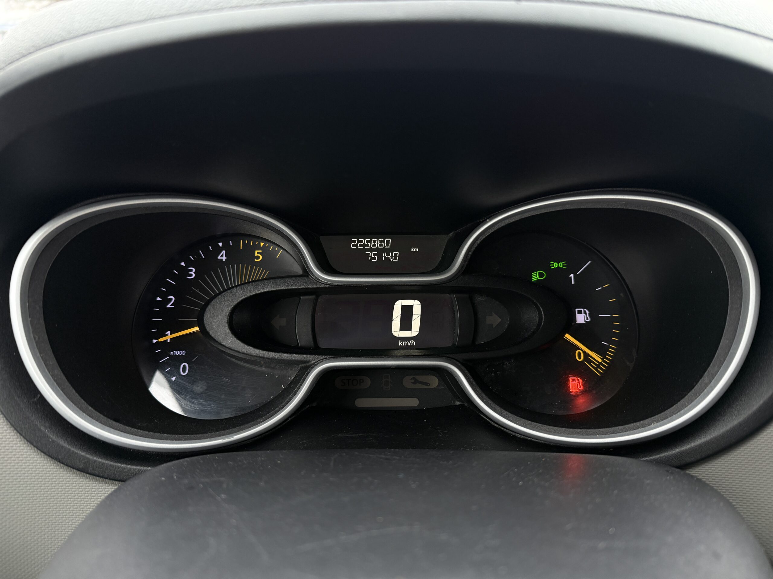 Renault Trafic L2H1 Klimatyzacja Parktronic Bluetooth - obrazek 10