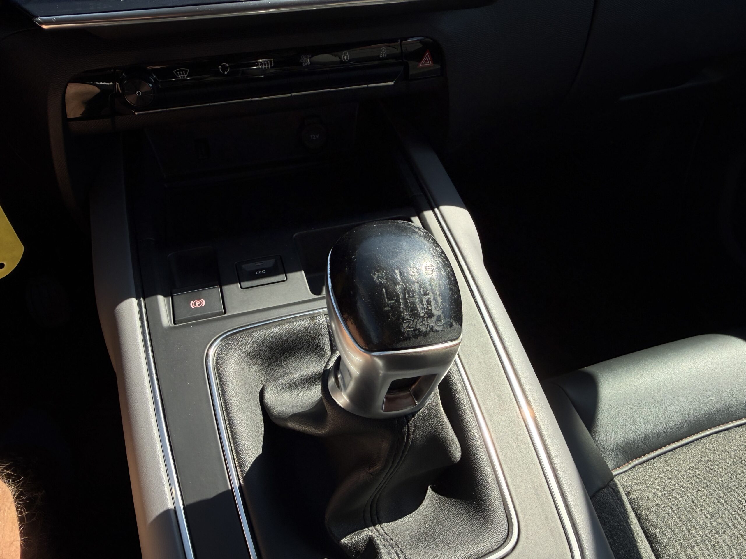 CitroenC5 Aircross FEEL Navi Kamery 360 Asystent pasa Virtual Cockpit - obrazek 16