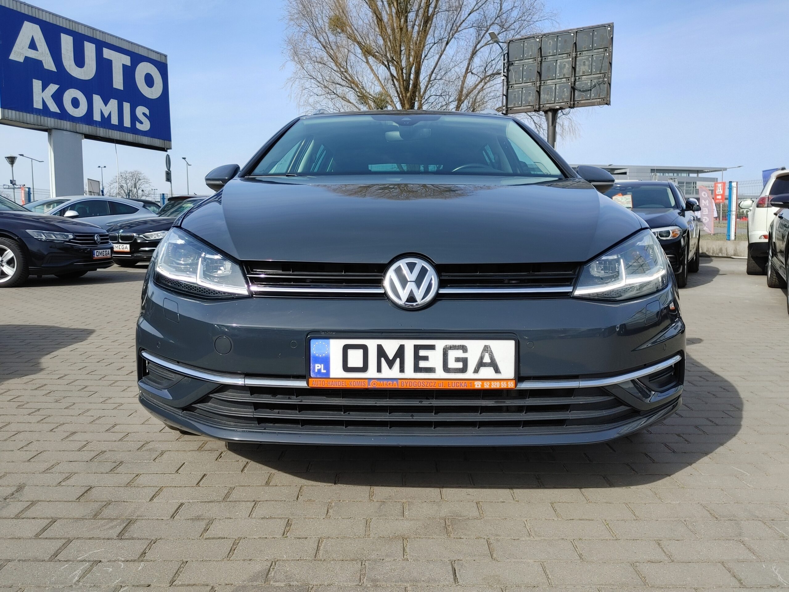Volkswagen Golf Variant Navi Full LED Parktronic Climatronic ACC Akt. tempomat DYNAUDIO - obrazek 5
