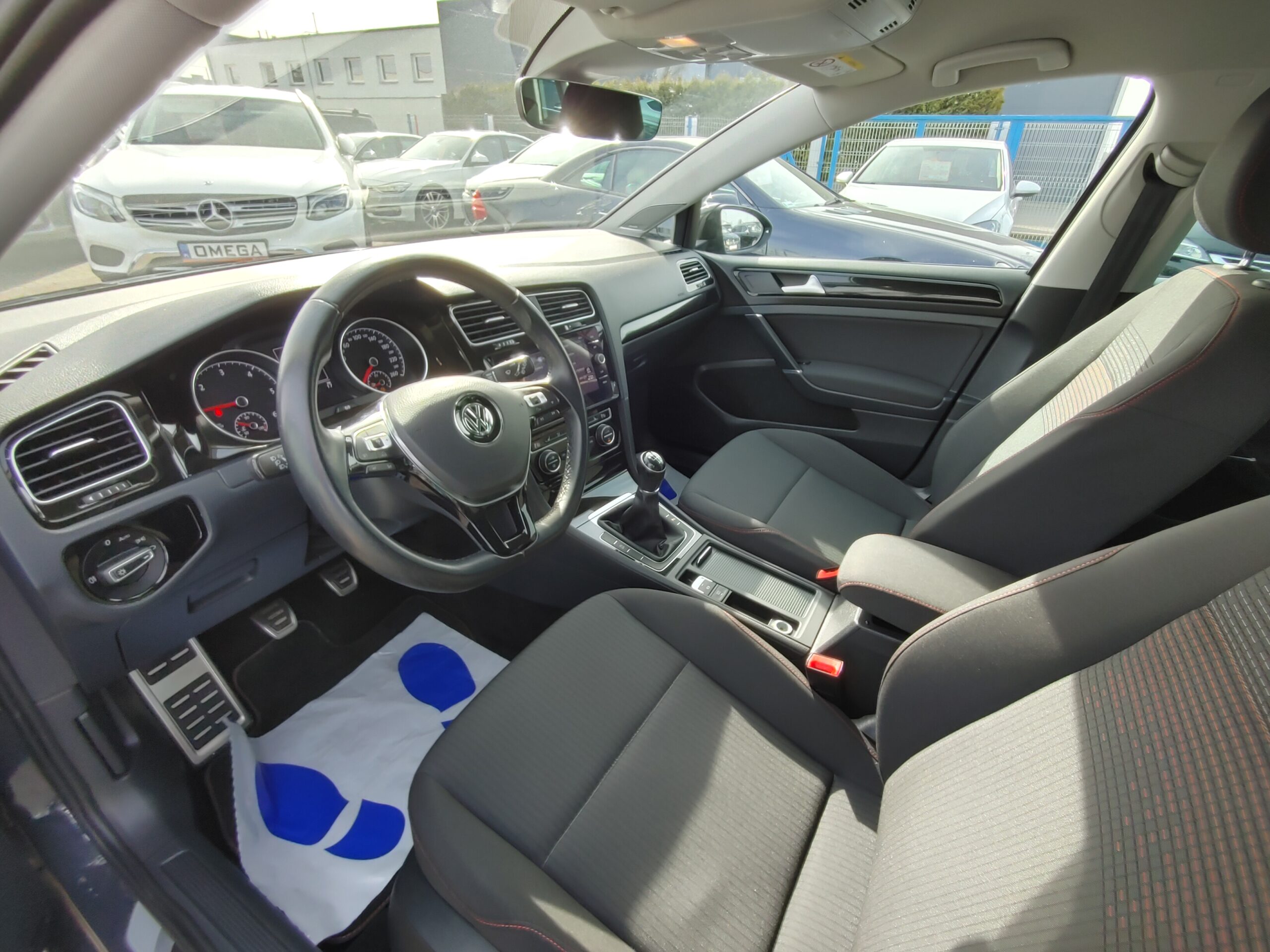 Volkswagen Golf Variant Navi Full LED Parktronic Climatronic ACC Akt. tempomat DYNAUDIO - obrazek 10